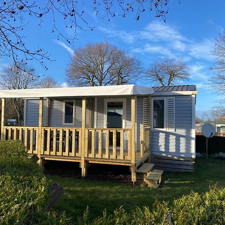 Camping Les Falaises De Toussaint מראה חיצוני תמונה